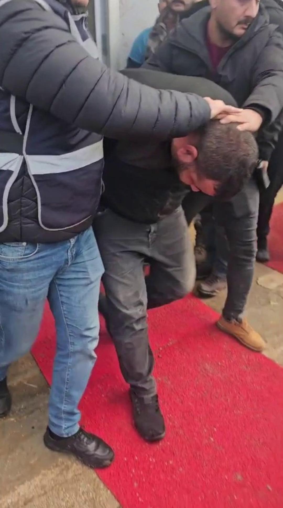 Kayıp olarak aranırken canlı halde toprağın altında bulundu! Dayının ilk ifadesi çıktı 7