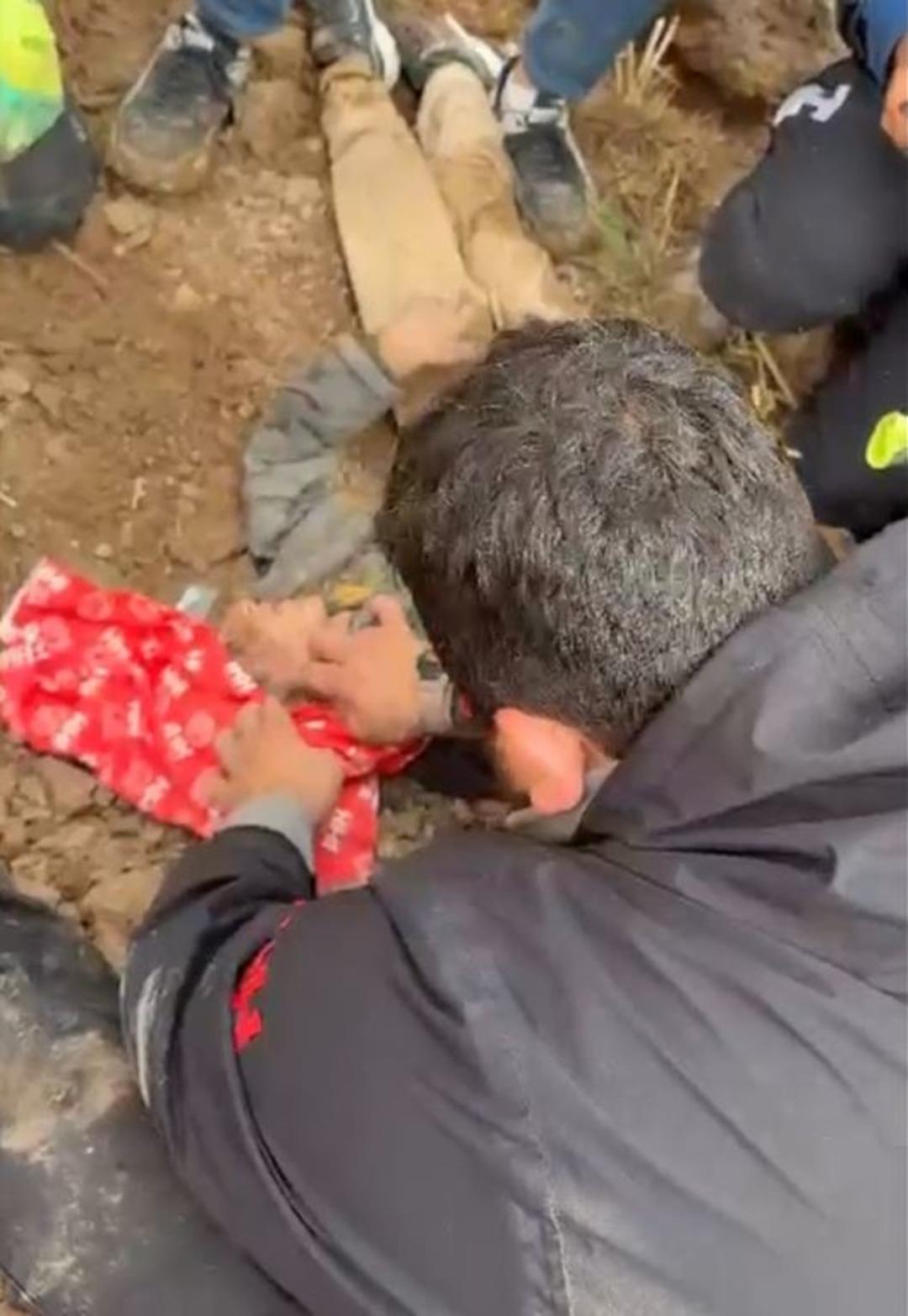 Kayıp olarak aranırken canlı halde toprağın altında bulundu! Dayının ilk ifadesi çıktı 1