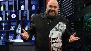 Son dakika: &Uuml;nl&uuml; şef Somer Sivrioğlu 21 yaş k&uuml;&ccedil;&uuml;k aşkıyla evleniyor! 'Baştan sona hanımcıyım'