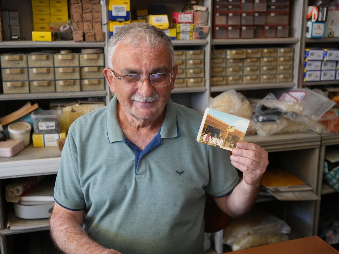 Çırak olarak girdiği dükkanın sahibi oldu 1