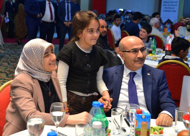 Şehit yakınları ve gazilerin onuruna yemek verildi