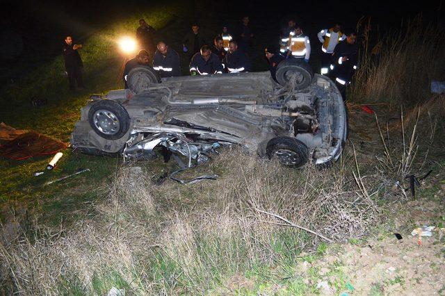 &Ccedil;ubuk taki kazada aynı aileden 3 kişi &ouml;ld&uuml;, 2 kişi yaralandı 2