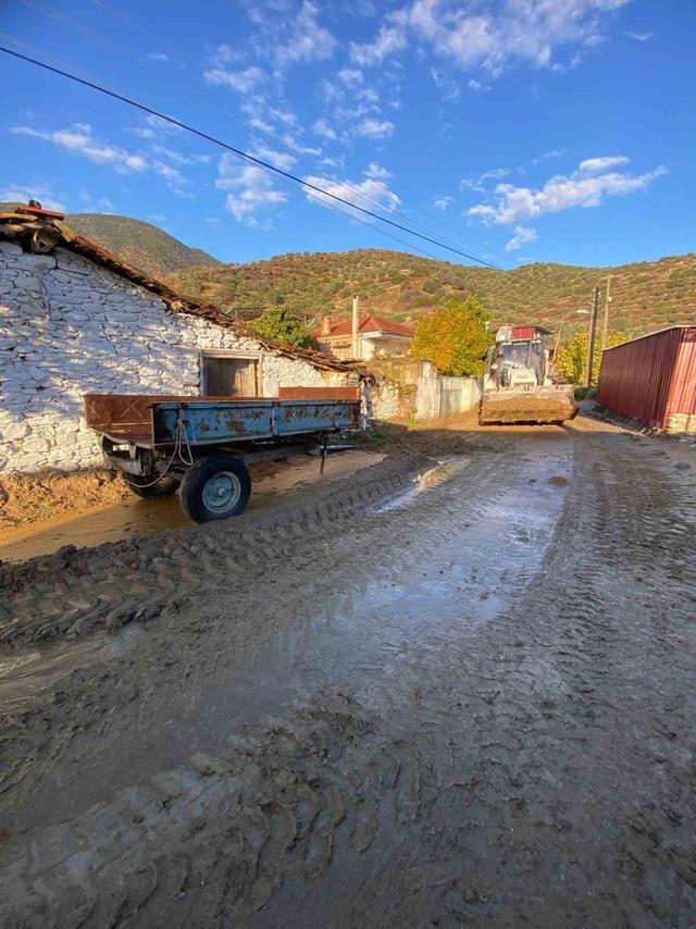Bozdoğan Belediyesi’nden yağmur sonrası müdahale 1