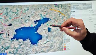 Bir ili açık açık uyardı! 5,5 üzerindeki deprem için tarih verdi