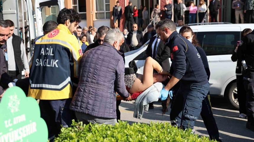 Eşini adliye önünde bıçakladı: Saldırı anı an be an güvenlik kamerasında!