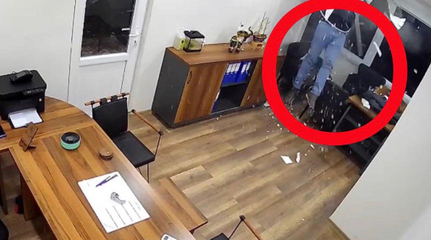 Yer: Ordu! Alçıpan çöktü: 1'inci kattan zemine düştü