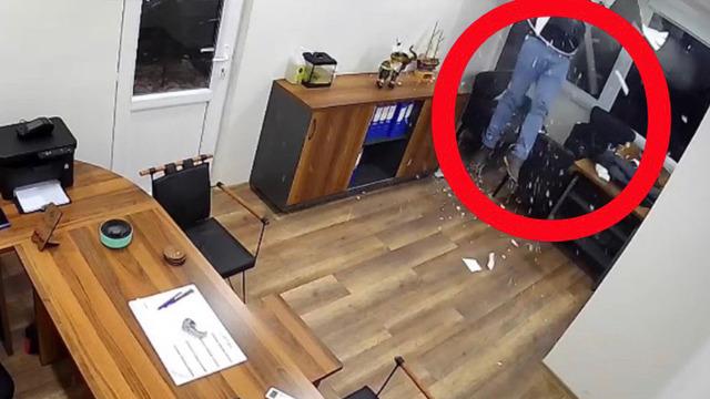 Yer: Ordu! Alçıpan çöktü: 1'inci kattan zemine düştü