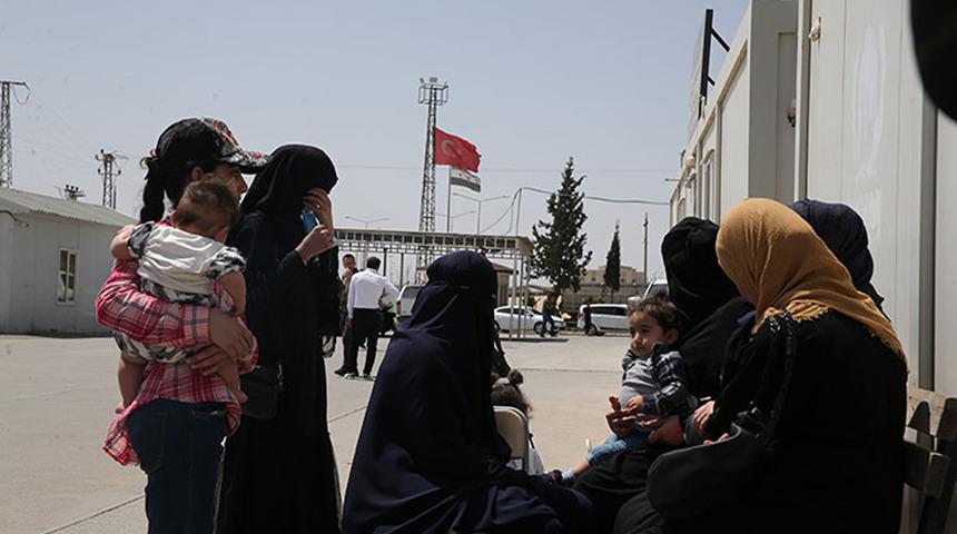 Bakan Yerlikaya duyurdu! İşte ülkesine dönen Suriyeli sayısı