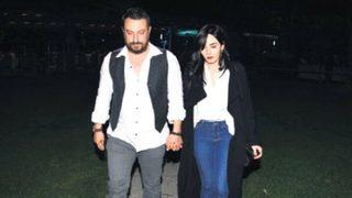 Onur Saylak, Şahsiyet'in özel gösterimine sevgilisiyle geldi