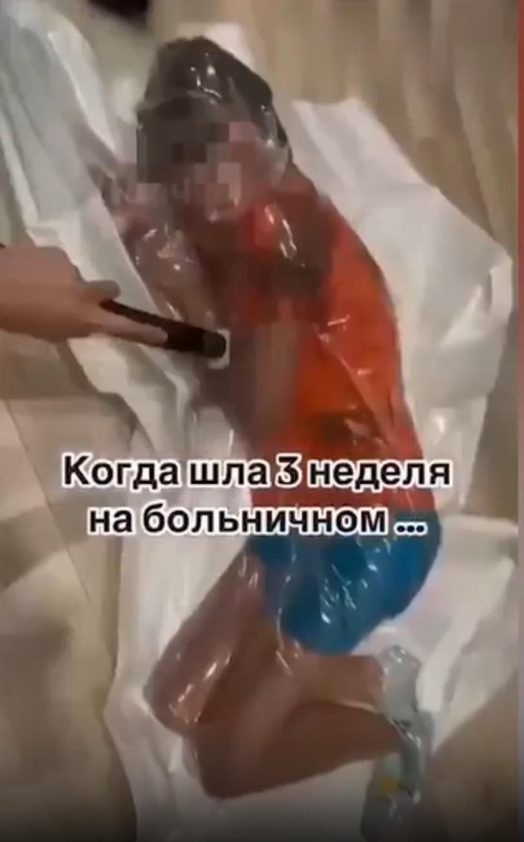 Beğeni için yaptı! Rus fenomenin oğluyla çektiği videoya tepki yağdı 2