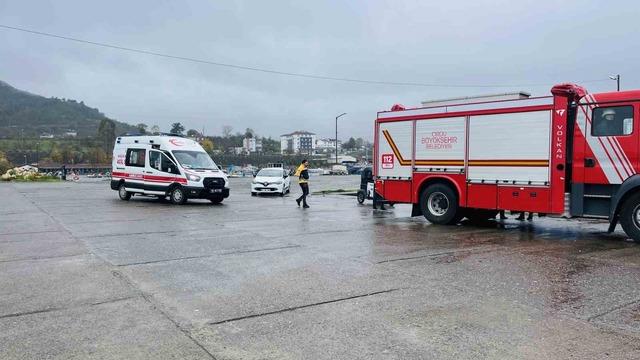 Ordu’da su alarak batma tehlikesi olan tekneye ekipler müdahale etti 2