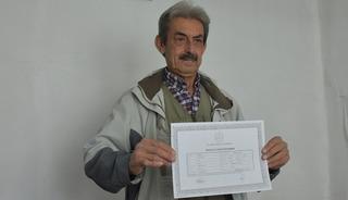 Üç dil biliyordu: Liseyi 70 yaşında bitiren emekli, üniversite sınavına hazırlanıyor!