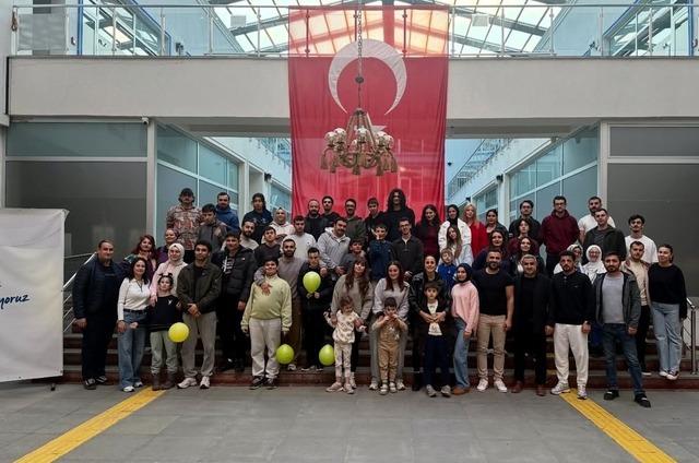 &Ouml;zel bireyler mutfağa girdi, hem eğlendiler hem pişirdiler 1