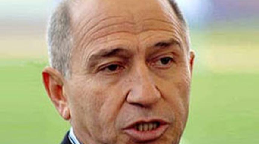 Ben şantiye, o bar dolaşır!