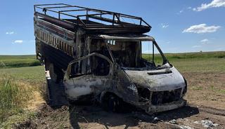 Baba ve oğlunu tabancayla vurduktan sonra yakmıştı! Hedef şaşırtmak için yaptığı 'pes' dedirtti