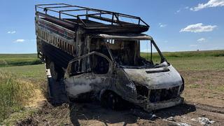 Baba ve oğlunu tabancayla vurduktan sonra yakmıştı! Hedef şaşırtmak için yaptığı 'pes' dedirtti