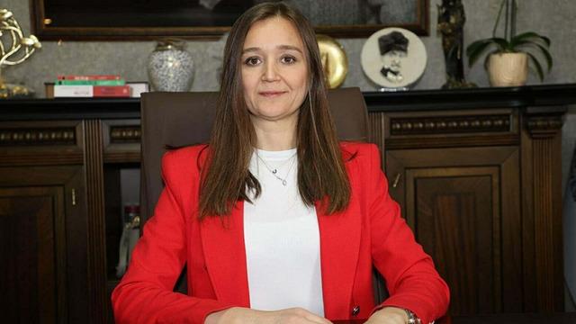 Şehzadeler Belediye Başkanı Gülşah Durbay çoklu organ yetmezliği sebebiyle yoğun bakıma alındı