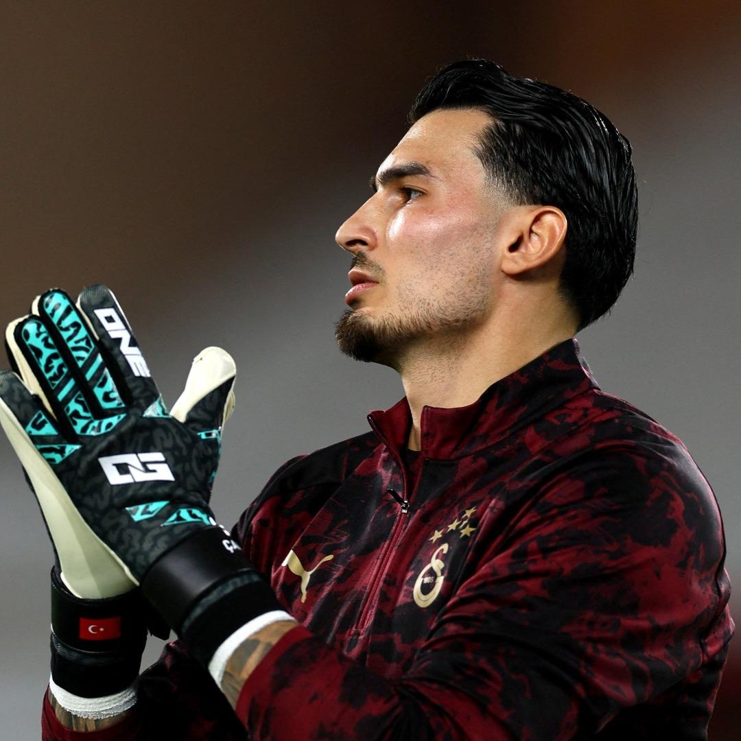 Galatasaray da Uğurcan Çakır penaltıyı kurtardı! Monaco ya geçit vermedi 1