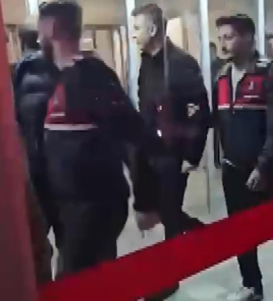 Mehmet Akif Ersoy la beraber o da gözaltına alındı! Youtube programında konuştukları gündem oldu 1