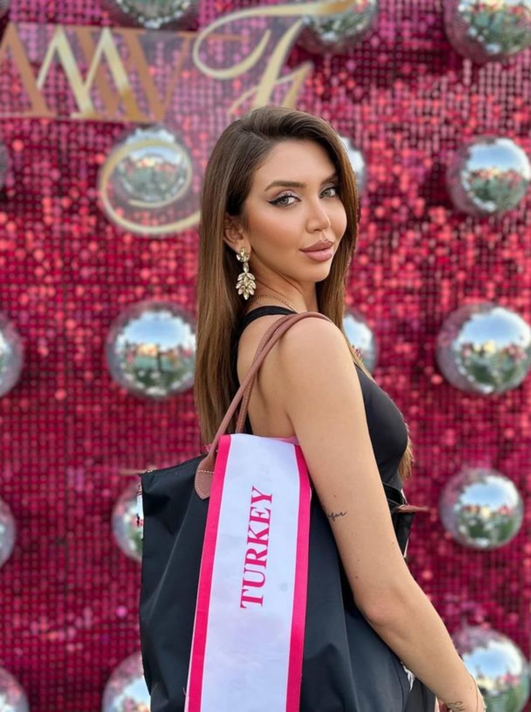 Şüheda Erkoç Mankenler Kraliçesi Yarışması nda 6 ncı oldu! Yorum yağdı 1