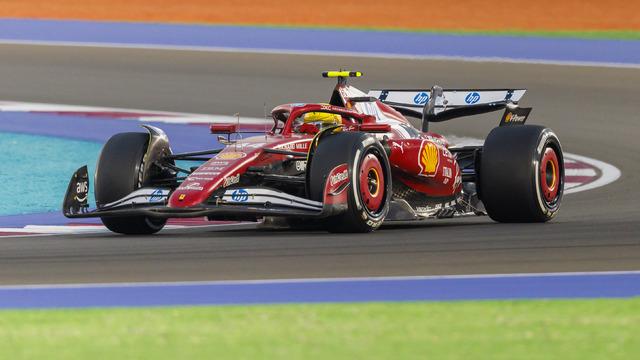 pilotları yarış sırasında nasıl su içer ve tuvalet ihtiyacını nasıl giderir?