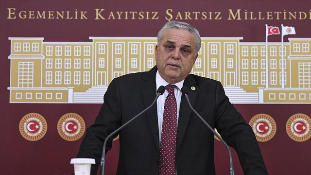 İstifa eden Hasan Ufuk Çakır'dan CHP lideri Özel'e sert sözler: Ben kafamı kestiremem