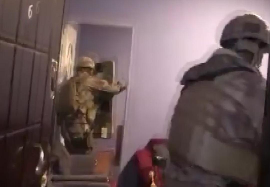 Her şeyi düşünmüşler! Fuhuş evinde duvarda pes dedirten yazı 6