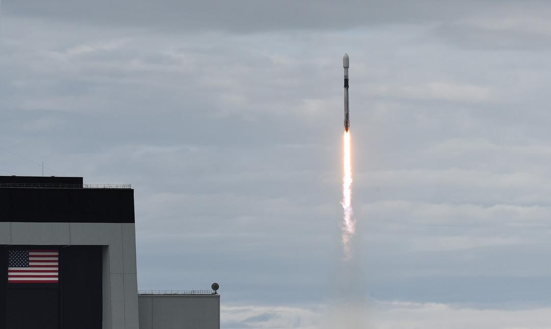 Gizemli yolculuk: Musk ın şirketi SpaceX, uzaya  gizli yük  götürdü 2