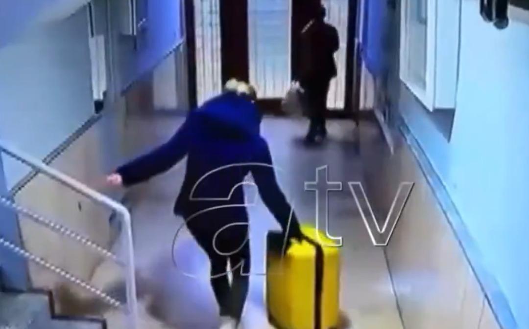 Valizlerle kaçmaya çalışmışlar! Güllü nün kızının firar girişimi kameraya yansıdı... İşte o görüntü 1