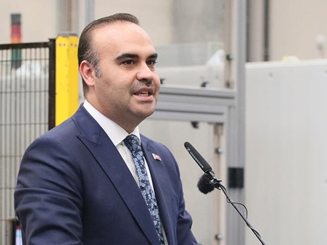 Bakan Kacır: "Yılda 20 milyar dolar Ar-Ge harcaması yapılan bir &uuml;lkeyiz"