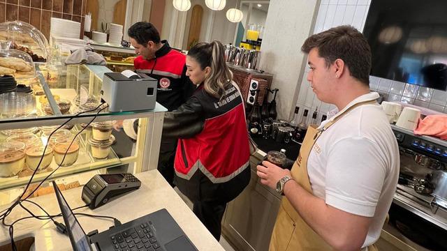 Alaplı’da gıda denetimleri artırıldı: 20 işletmeye ceza kesildi