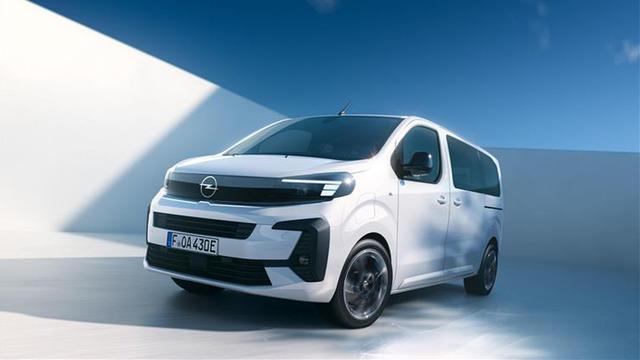 'Made in Türkiye' etiketiyle: Opel'in Zafira ve Vivaro modelleri satışta