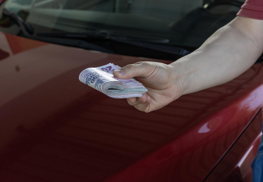  Harekete geçirdi, bulan beklemiyor  Taşıt kredisi son durum (Ziraat, Akbank, Garanti) 4