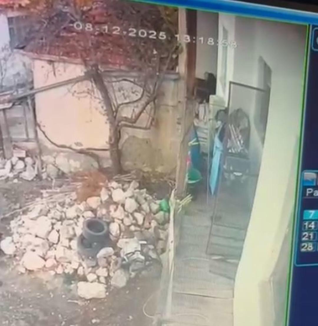 Kan donduran olay: Boşanma aşamasındaki eşini, çocuğunun gözü önünde bıçakladı! 2