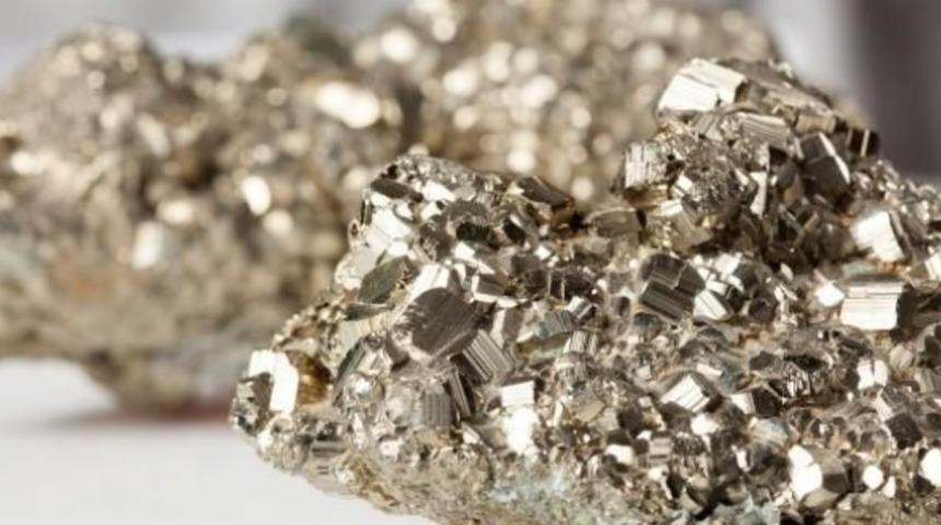 Kaliforniyum nedir? Kaliforniyum elementi ne işe yarar, özellikleri nelerdir? 