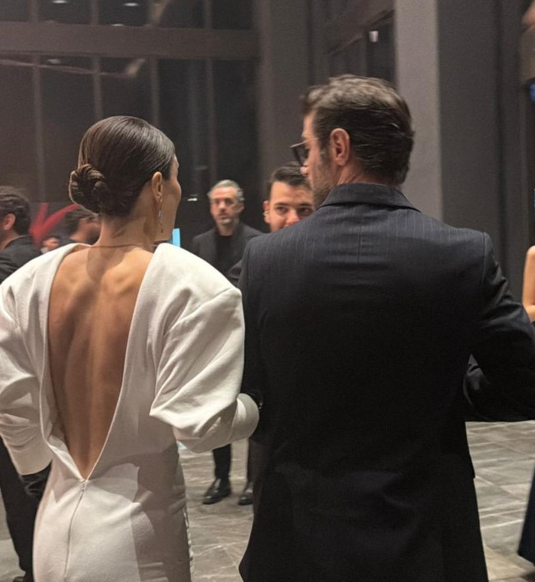 Yılın Kadını: Sinem Ünsal! Sevgilisiyle geceye geldi, tarzı beğenilmedi 2