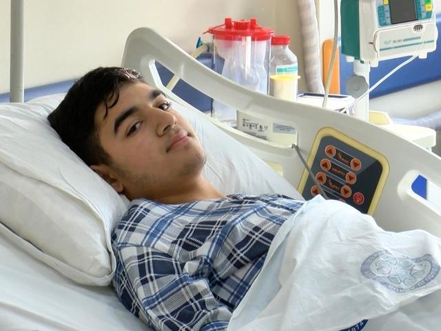 &Ccedil;iğ olarak yedi, bir g&uuml;nde karaciğeri iflas etti! Babası hayatını kurtardı