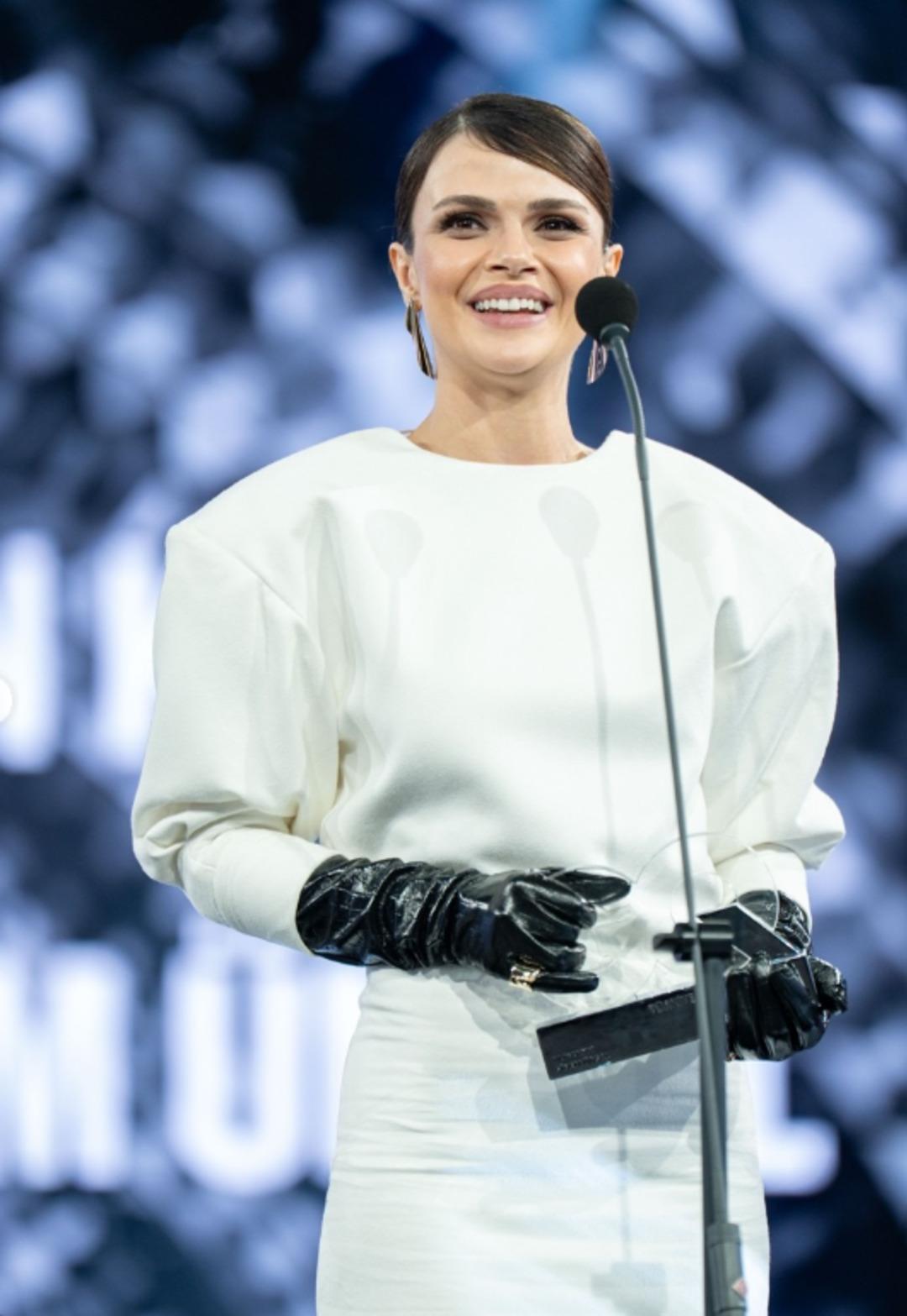 GQ Men of the Year 2025 Ödülleri sahiplerini buldu: Mert Yazıcıoğlu, Sinem Ünsal çok konuşuldu 2