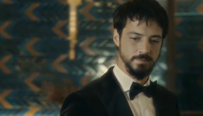 Yılın oyuncusu seçildi! Geceye damga vurdu