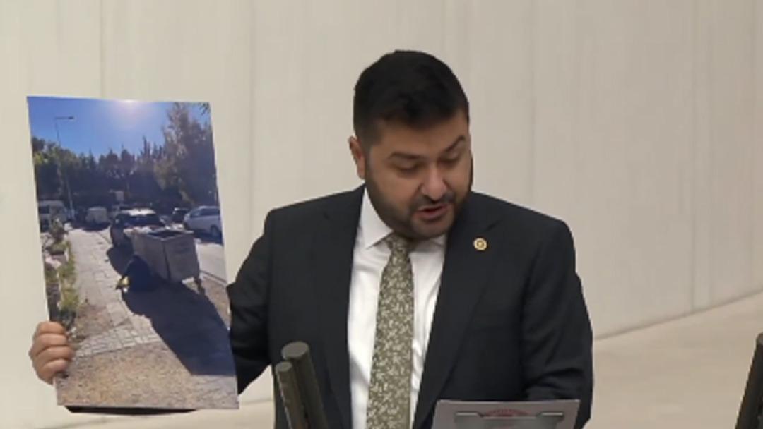 CHP li Yazgan ın Meclis teki konuşması gündem oldu! AK Parti sıralarına fotoğrafı gösterip sordu: "Burası neresi biliyor musunuz?" 2