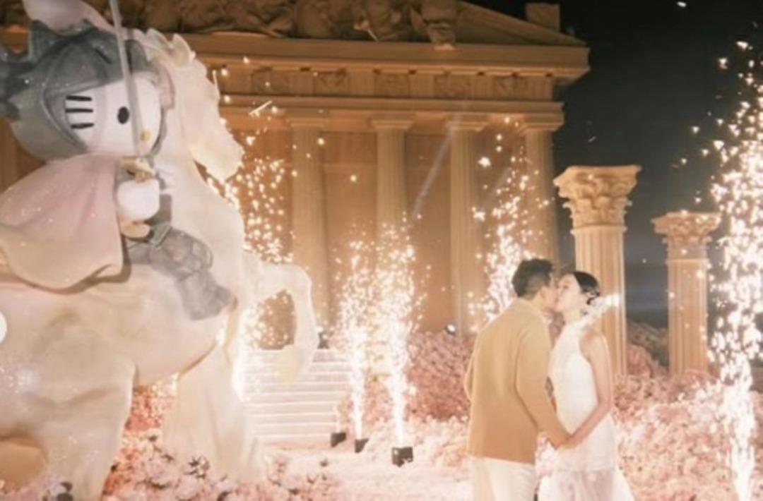 Evlilik teklifi i&ccedil;in set kurdurdu! Binlerce dolar harcadı, tepki &ccedil;ekti