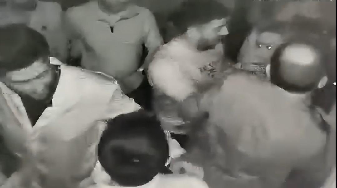 "Aycan Yanaç beni yere yatırıp başımı duvara vurdu" iddiası! Açıklama gecikmedi 4