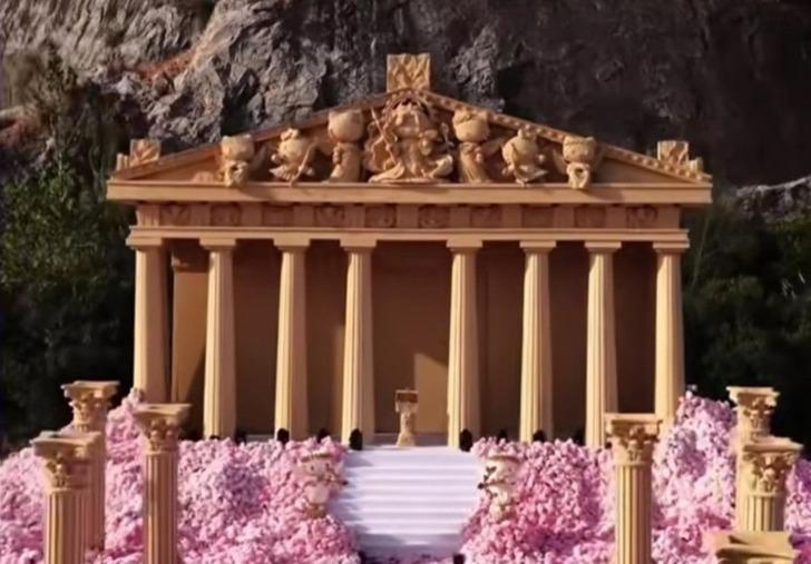 Evlilik teklifi için set kurdurdu! Binlerce dolar harcadı, tepki çekti G2