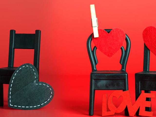 Sevgiliniz gerçekten sizi önemsiyor mu? ‘Sandalye teorisi’ ile test edin!