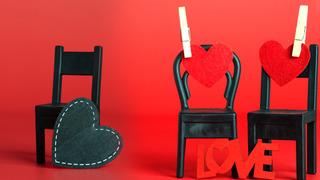 Sevgiliniz gerçekten sizi önemsiyor mu? ‘Sandalye teorisi’ ile test edin!