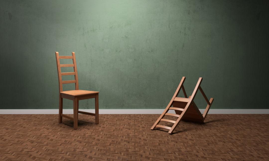 Sevgiliniz gerçekten sizi önemsiyor mu? ‘Sandalye teorisi’ ile test edin! 4