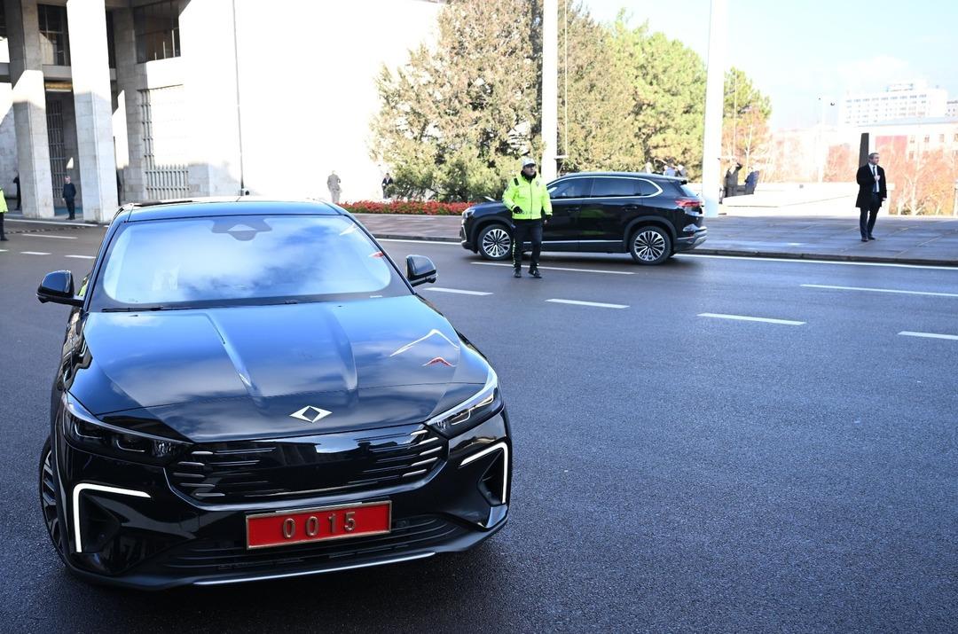 Bakan Kacır bütçe görüşmelerine yeni model TOGG ile geldi 1