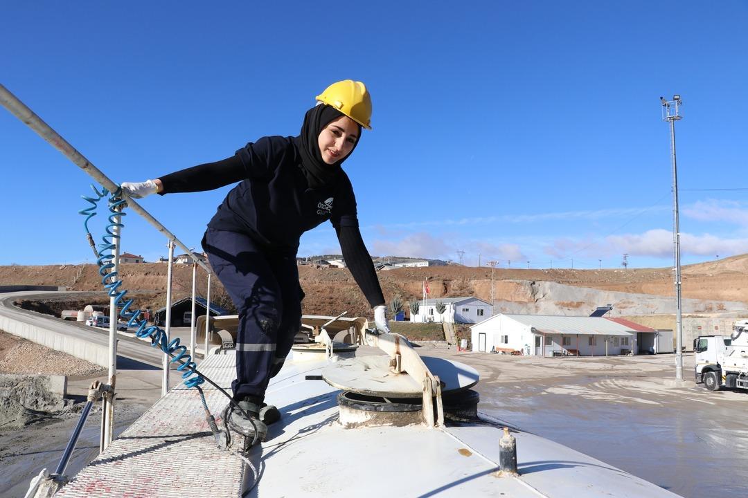  Kadınsın yapamazsın  dediler! 2 çocuk annesi azmiyle ilham oldu 6