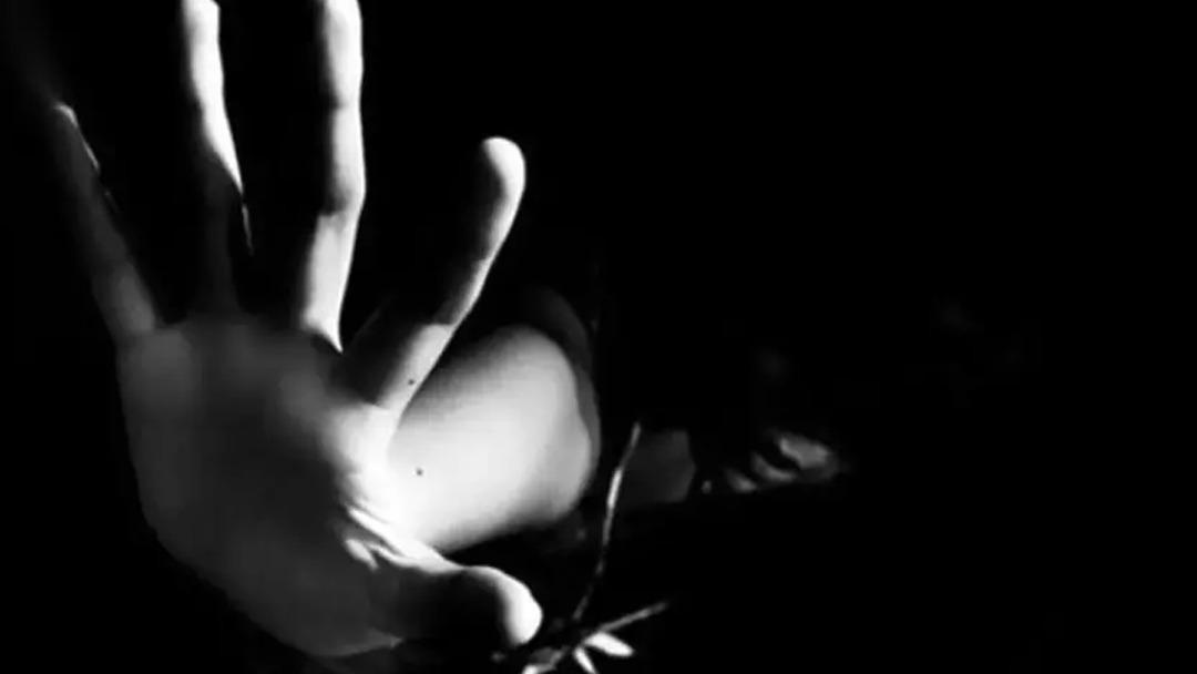 Okulda 6 &ouml;ğrenciye  cinsel istismar  iddiası infial yaratmıştı! &Ouml;ğretmene 130 yıl hapis 1