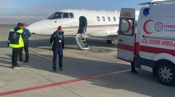 Ambulans uçak, 4 günlük bebek için havalandı